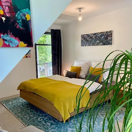 Holiday home Diegalerie Am Schlosspark Marquardt Potsdam