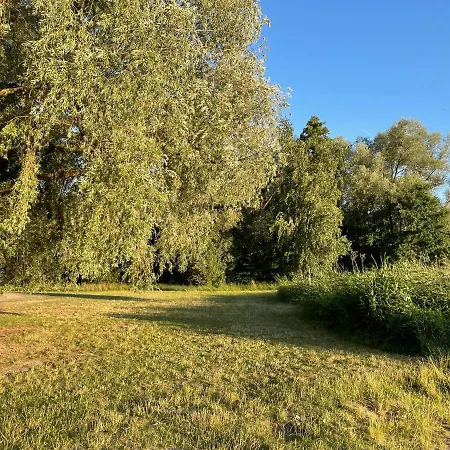 Diegalerie Am Schlosspark Marquardt 펜션 *