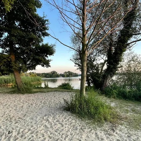 Diegalerie Am Schlosspark Marquardt
