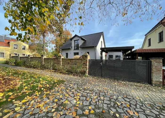 Diegalerie Am Schlosspark Marquardt *